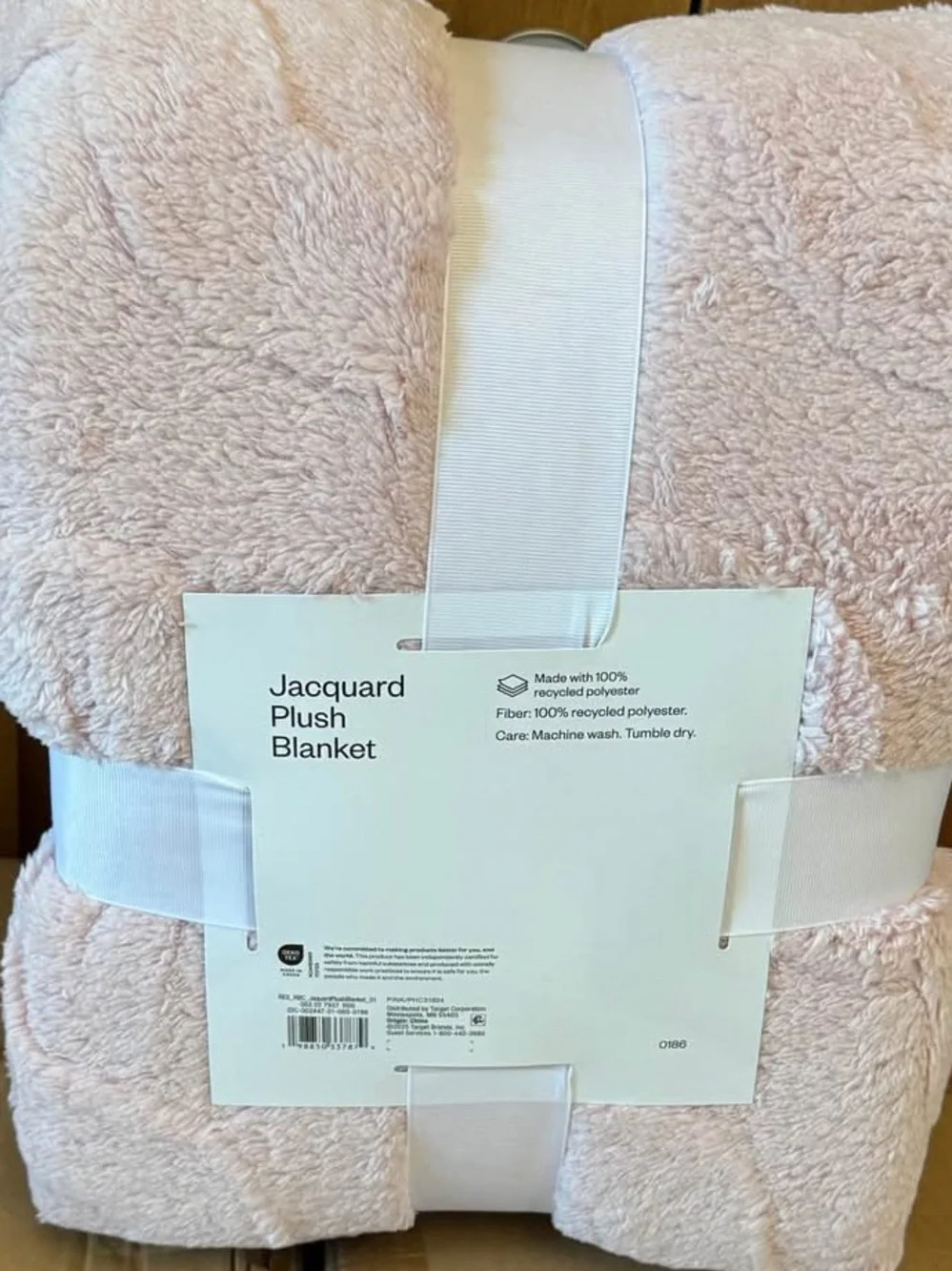 Room Essentials Plush Jacquard Blanket in Blush Pink